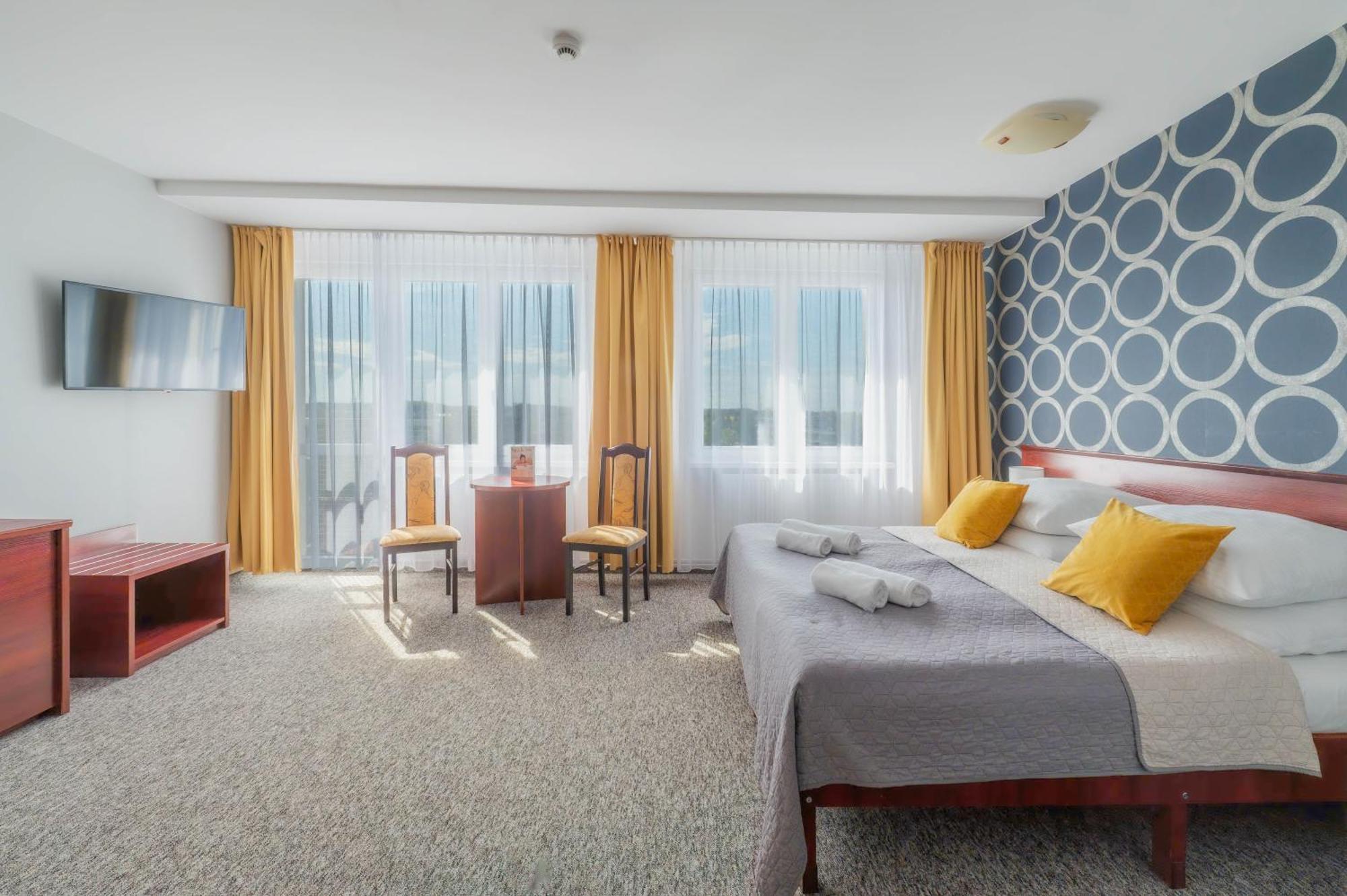 אוסטרוני מורסקי Alka Sun Resort מראה חיצוני תמונה